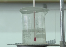 【淘知学堂】人教版八年级物理上册《3.3 探究水沸腾时温度变化的特点》课程同步实验演示视频